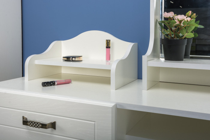 Ливерпуль Спальня № 3 11.08ОСН + две 08.146 + 13.124 + 12.46 + 10.118 + 10.117, цвет ясень ваниль/белый, сп. м. 1600х2000 мм., б/м, ортопед есть