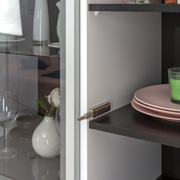 Сидней Комплектация № 028, корпус белый/чёрный/фасады МДФ белый глянец