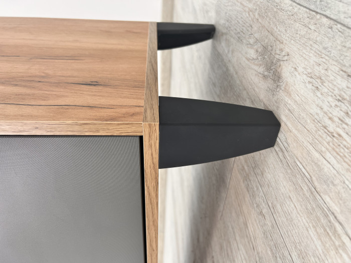 Тумба ТВ Парус-10 дуб крафт золотой/карбон вулкан