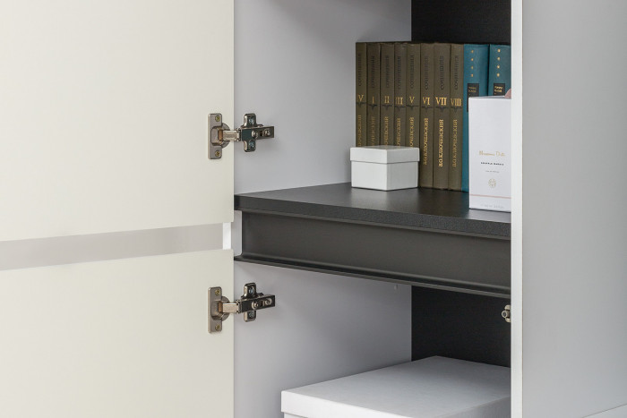 Сидней 13.202 Шкаф с ящиком, корпус: белый/чёрный/фасады: МДФ белый глянец