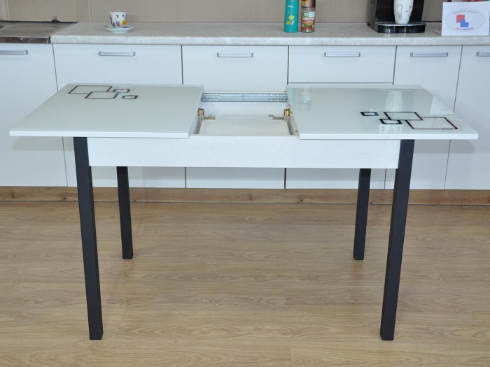 Альфа фотопечать стол обеденный раздвижной / квадраты на белом/бетон белый/черный