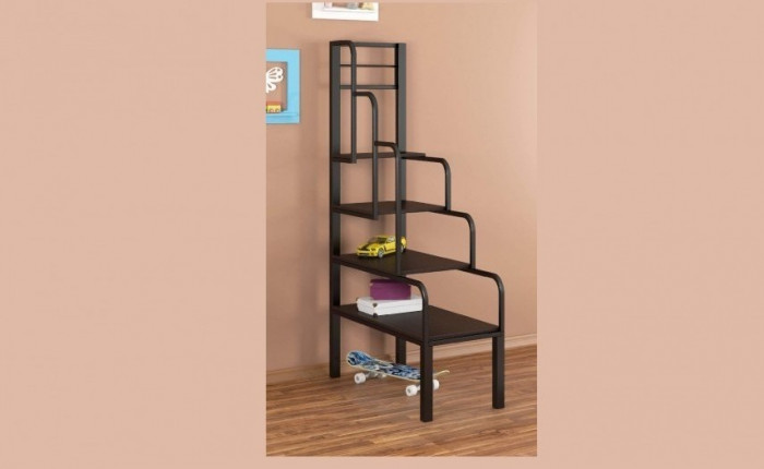 Металлическая лестница-тумба