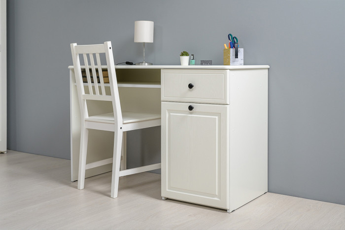 КР100 Роуз 12.148 Стол письменный, цвет ЛДСП белый(тиснение Поры дерева)/МДФ ясень ваниль, ШхГхВ 119х51,7х76,3 см., универсальная сборка